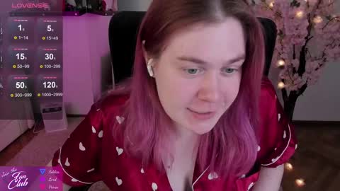 Snapshot of nancy_sun_ chatting on 02/19/25, 03:05 Nancy online show from 02/19/25, 03:05