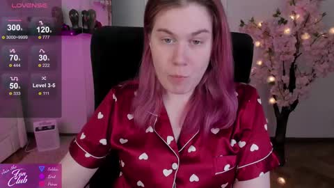 Snapshot of nancy_sun_ chatting on 02/19/25, 06:10 Nancy online show from 02/19/25, 06:10