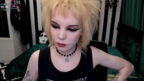 Nancy online show from 11/03/25, 11:48