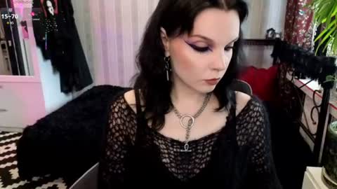Nancy online show from 06/17/26, 06:16