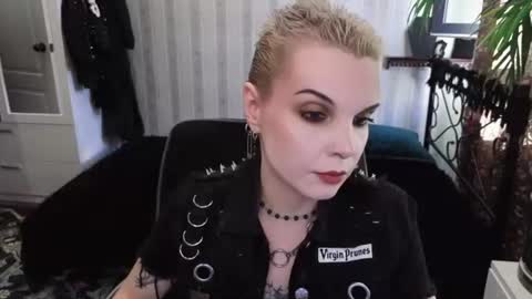 Nancy online show from 07/29/26, 03:43