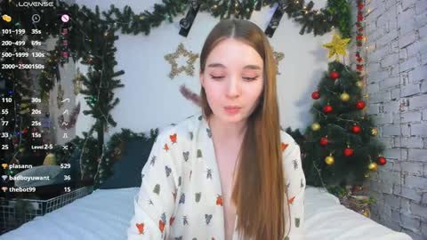 Luna online show from 01/17/25, 11:17