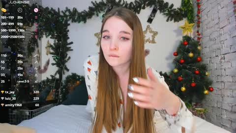 Luna online show from 01/22/25, 11:12