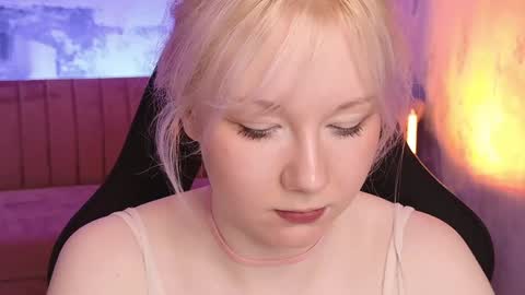 nancymartinez online show from 12/10/24, 02:28