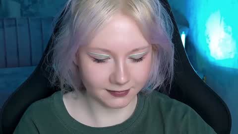 nancymartinez online show from 12/11/24, 08:15