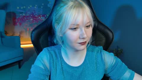 nancymartinez online show from 12/20/24, 07:17