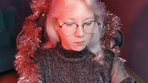 nancymartinez online show from 12/24/24, 05:16