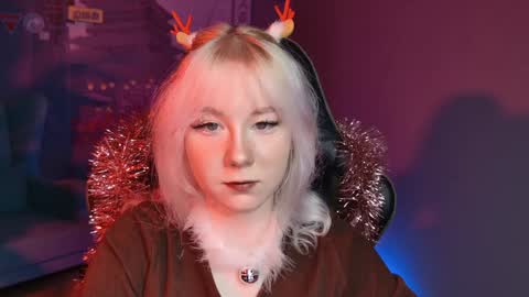 nancymartinez online show from 12/25/24, 01:09