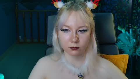 nancymartinez online show from 12/26/24, 04:14
