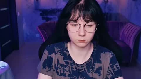 nancymartinez online show from 09/15/25, 01:11