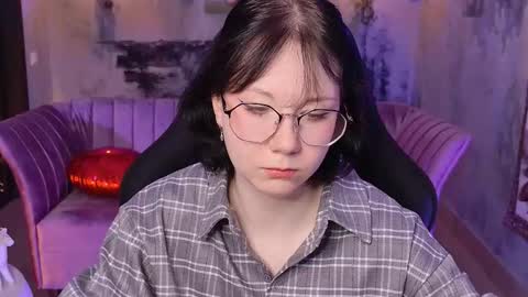 nancymartinez online show from 10/17/25, 09:12