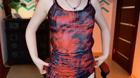 Snapshot of nancymartinez chatting on 11/30/25, 09:02 nancymartinez online show from 11/30/25, 09:02