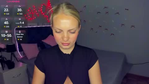 NancySummer online show from 07/17/26, 10:11