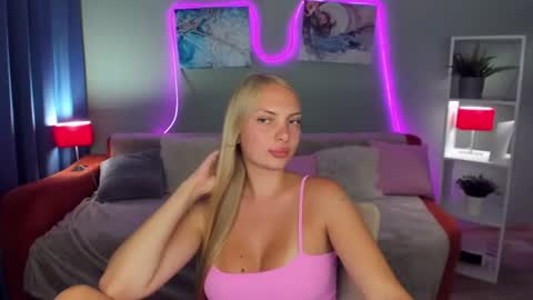 NancySummer online show from 08/03/26, 09:04