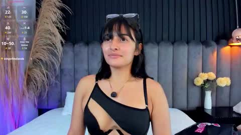 Snapshot of nanda_vixen_ chatting on 02/13/26, 09:11 Nanda online show from 02/13/26, 09:11