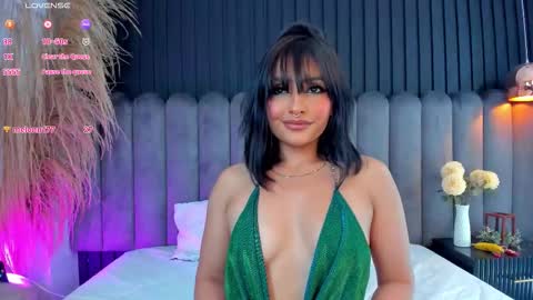 Snapshot of nanda_vixen_ chatting on 03/06/26, 10:17 Nanda online show from 03/06/26, 10:17