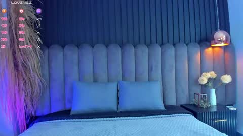 Snapshot of nanda_vixen_ chatting on 04/13/26, 11:43 Nanda online show from 04/13/26, 11:43