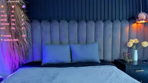 Snapshot of nanda_vixen_ chatting on 04/21/26, 01:42 Nanda online show from 04/21/26, 01:42