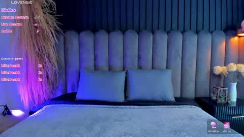 Snapshot of nanda_vixen_ chatting on 05/15/26, 11:45 Nanda online show from 05/15/26, 11:45