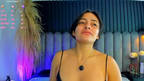 Snapshot of nanda_vixen_ chatting on 05/16/26, 07:12 Nanda online show from 05/16/26, 07:12