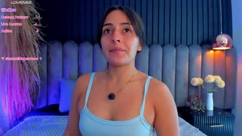 Snapshot of nanda_vixen_ chatting on 05/17/26, 11:50 Nanda online show from 05/17/26, 11:50