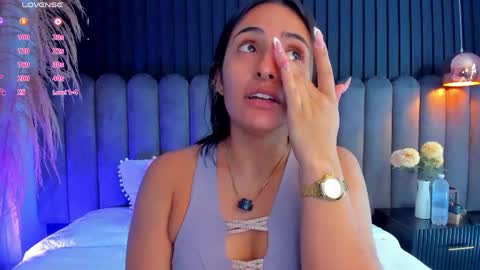 Snapshot of nanda_vixen_ chatting on 06/08/26, 11:05 Nanda online show from 06/08/26, 11:05