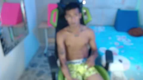 Snapshot of nando_col chatting on 09/22/25, 08:22 nando_col online show from 09/22/25, 08:22