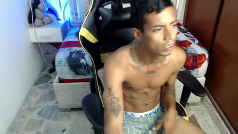 Snapshot of nando_col chatting on 10/02/25, 04:25 nando_col online show from 10/02/25, 04:25