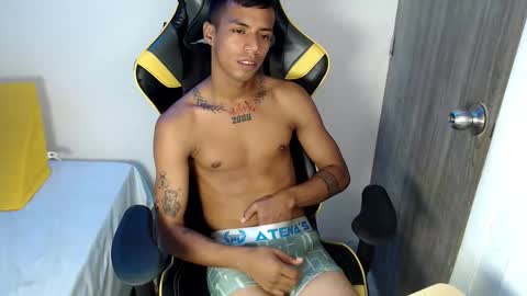 Snapshot of nando_col chatting on 10/14/25, 06:31 nando_col online show from 10/14/25, 06:31