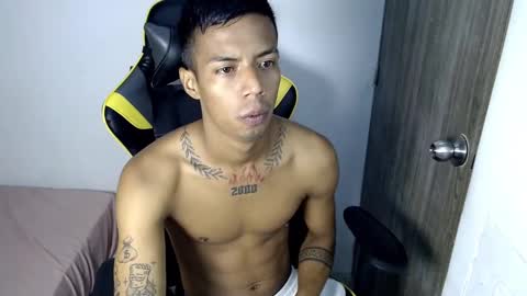 Snapshot of nando_col chatting on 11/02/25, 12:18 nando_col online show from 11/02/25, 12:18