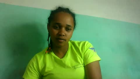 nandrianina416143 online show from 07/04/26, 07:58