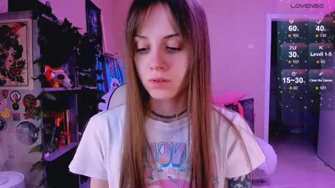 Snapshot of nanitamoore chatting on 02/18/25, 11:30 Monday-Friday 12-4 AM and 6-9 AM New York time online show from 02/18/25, 11:30