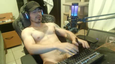 Nan online show from 09/29/25, 06:29