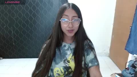 Snapshot of nanylux chatting on 05/03/26, 03:56 nanylux online show from 05/03/26, 03:56