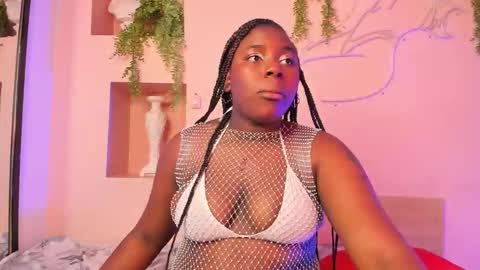 Snapshot of nanymoreno chatting on 11/28/25, 12:41 nanymoreno online show from 11/28/25, 12:41