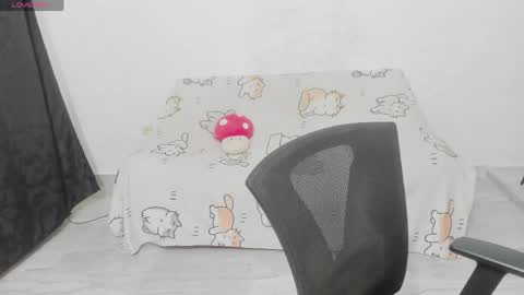  Naoko  online show from 06/08/26, 01:09