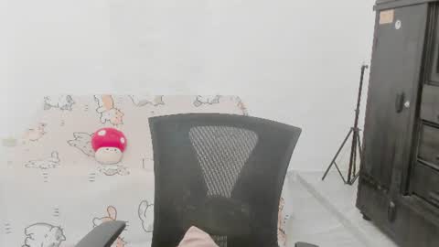  Naoko  online show from 06/18/26, 01:04