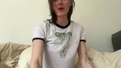Naomi      online show from 06/01/26, 10:00