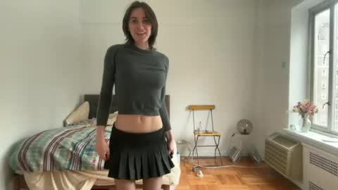 Naomi      online show from 06/14/26, 10:34