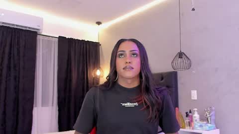 Naomi Blair online show from 06/24/26, 03:27