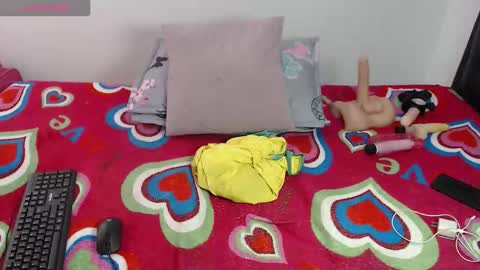 naomi_browmn online show from 09/29/25, 01:05