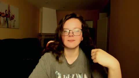 naomi_di online show from 06/25/26, 07:40