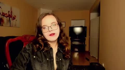 naomi_di online show from 07/26/26, 06:59