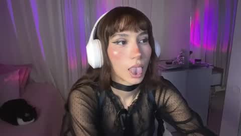  Naomi  online show from 07/01/26, 10:50
