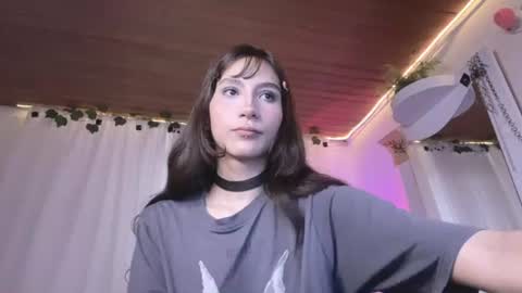 Naomi  online show from 07/18/26, 12:20