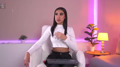 naomi_silk online show from 07/01/26, 12:29