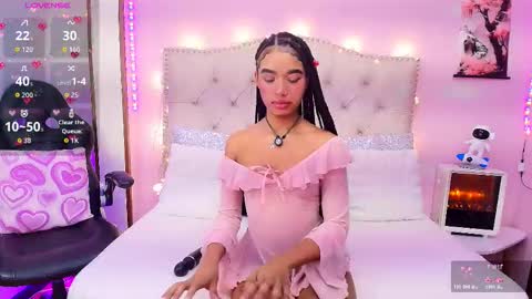 naomi_star8 online show from 10/24/25, 07:43