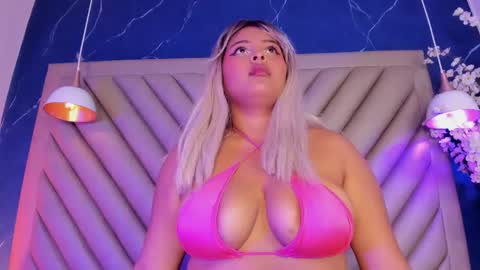 naomi_velour online show from 06/04/26, 07:09