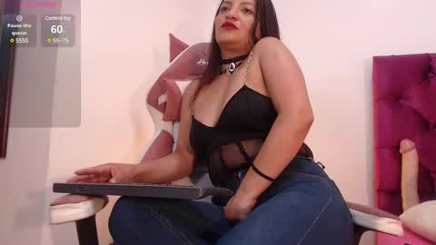 Isabella online show from 01/11/25, 06:23