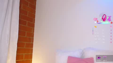 Snapshot of naomi_wong chatting on 03/05/25, 11:05 Guys the page has lately failed. If you see me disconnected thats why. online show from 03/05/25, 11:05